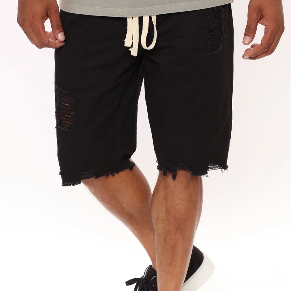 Mens black shorts size 42, brand new with tags, smoke free home